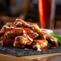 Bj's Brewhouse food