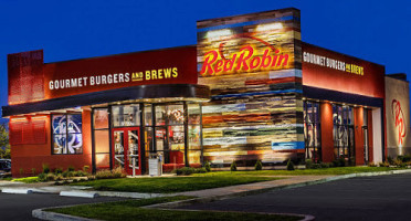 Red Robin Gourmet Burgers And Brews food