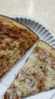 Maryann's Pizza food