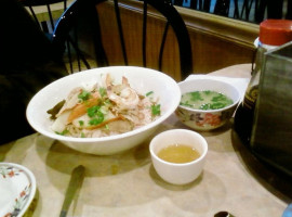 Pho Xe Lua food