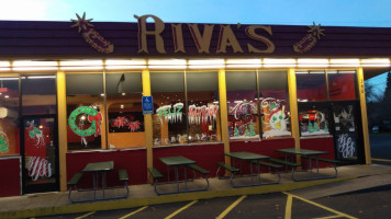 Riva's Taco Shop inside