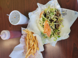 Sam's Gyros Y Tacos food