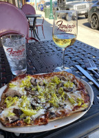 Farina's Winery Cafe Grapevine food