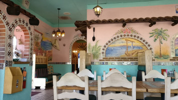 Ixtapa Mexican inside