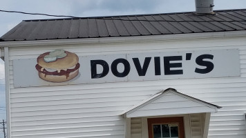 Dovie's food