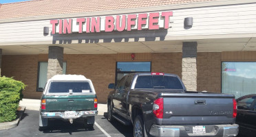 New Tin Tin Buffet food