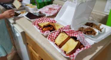 Rib Lickers Smoke Shack food