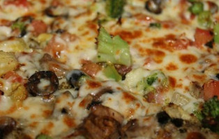 Mad Mushroom Pizza food