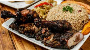 Caribbean Hangout food