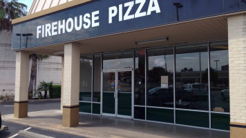 Fire House Pizza food