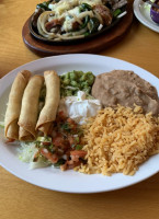 El Sombrero Tapatio Mexican food