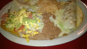 Las Cazuelas food