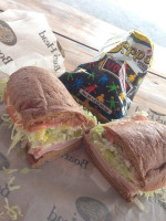 Grapevine Subs More food