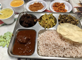 Desi Indian Cuisine food