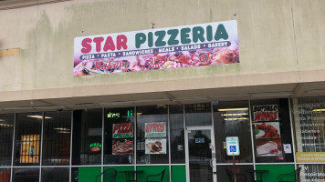 Star Pizzeria outside