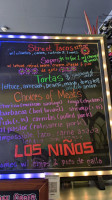 Los Ninos Taqueria inside