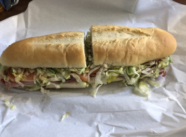 Niccoli's Italian Grocery-deli food