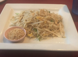 Pad Thai Kitchen food