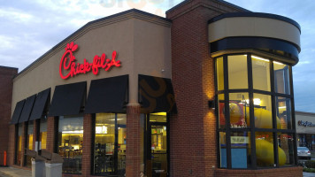 Chick-fil-a outside