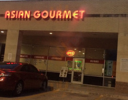 Asian Gourmet outside