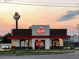 Arby's outside