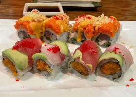 Sushi Nami Paoli food