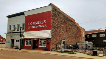 Congress Pizzas outside