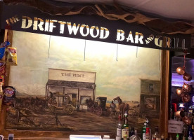 Driftwood And Grill food