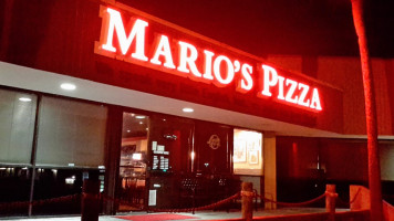 Mario's Pizza inside