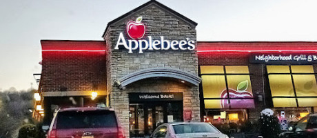 Applebee's Grill outside