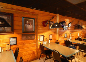 Hard Country Café inside