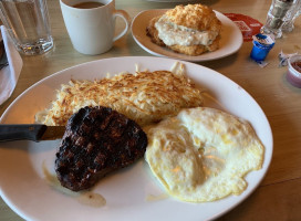 Shari's Cafe And Pies food