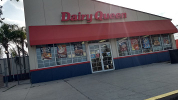 Dairy Queen inside