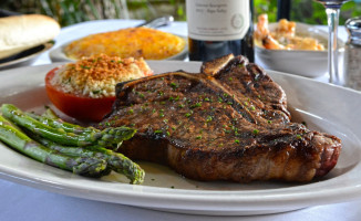 Myron's Steakhouse food