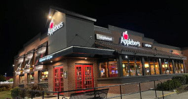 Applebee's outside