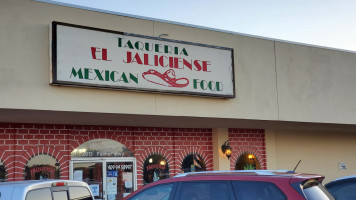 Taqueria El Jaliciense food