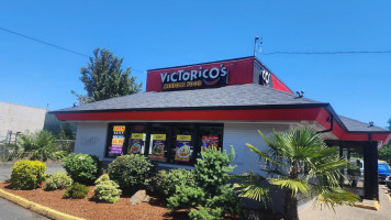 Victorico’s Mexican Food Wallace Rd Salem outside