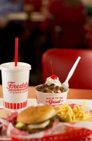 Freddy's Frozen Custard Steakburgers food