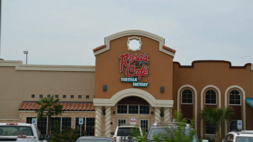 Rosa's Café Tortilla Factory outside