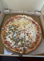 Great American Pizza food