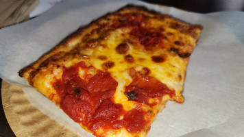 Rosario's Pizzeria food