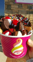 Menchie's Frozen Yogurt food