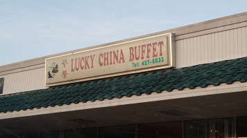 Lucky China food