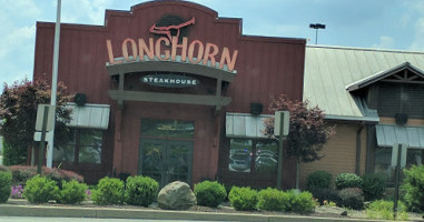 Longhorn Steakhouse Phone Number, Reservations, Reviews outside