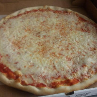 Tony's Pizza Shop food