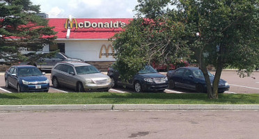 Mcdonald's Phone Number, Reservations, Reviews food