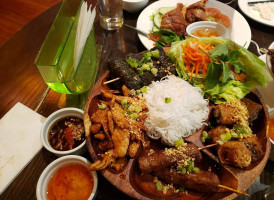 Vietnam Café food