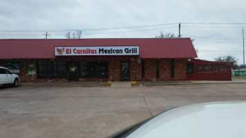 El Carnitas Mexican Grill outside