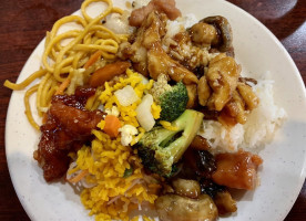 Grand China Buffet food