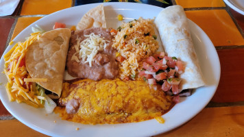 Cristobal Mexican Grill food